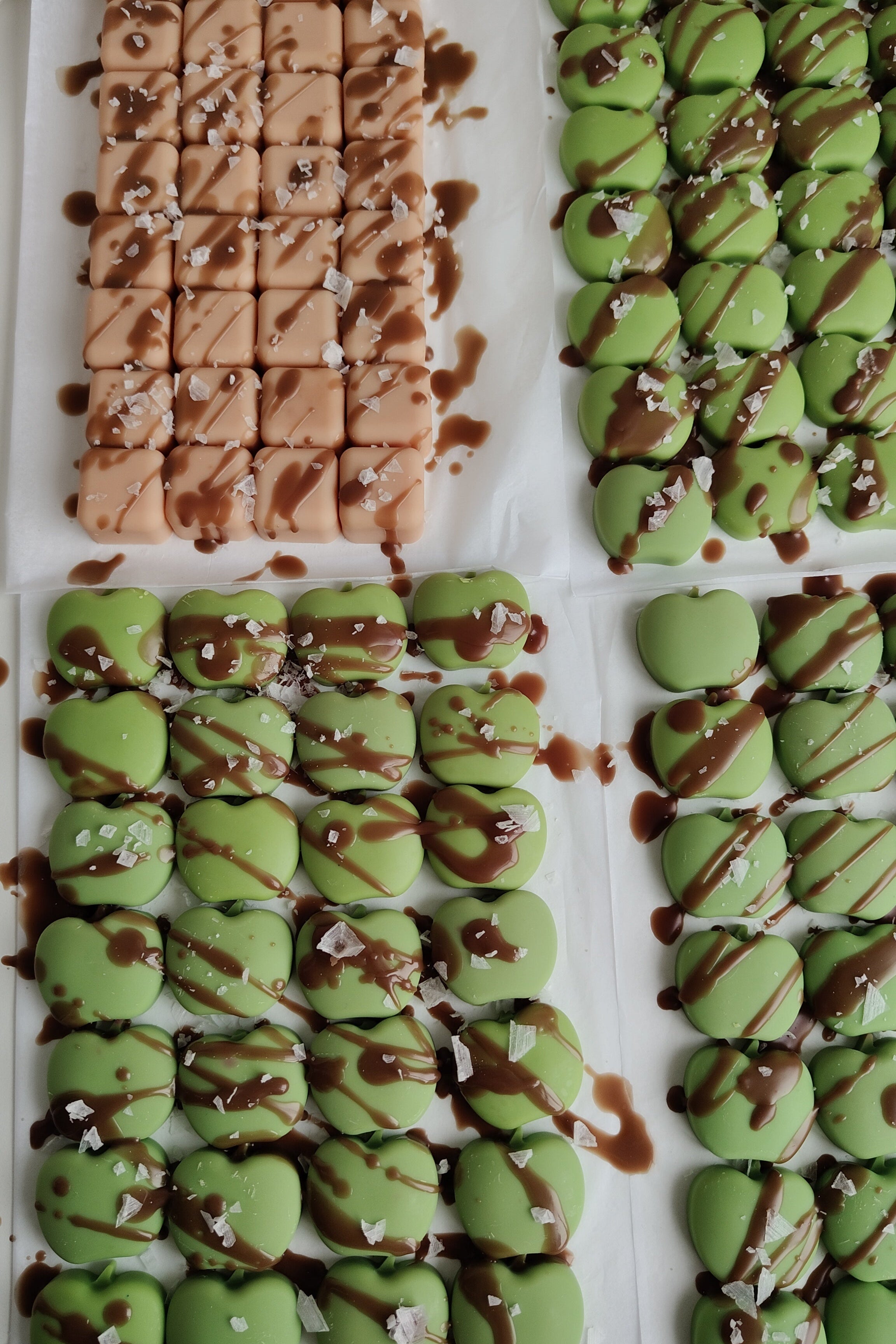 Manzanas y caramelo salado